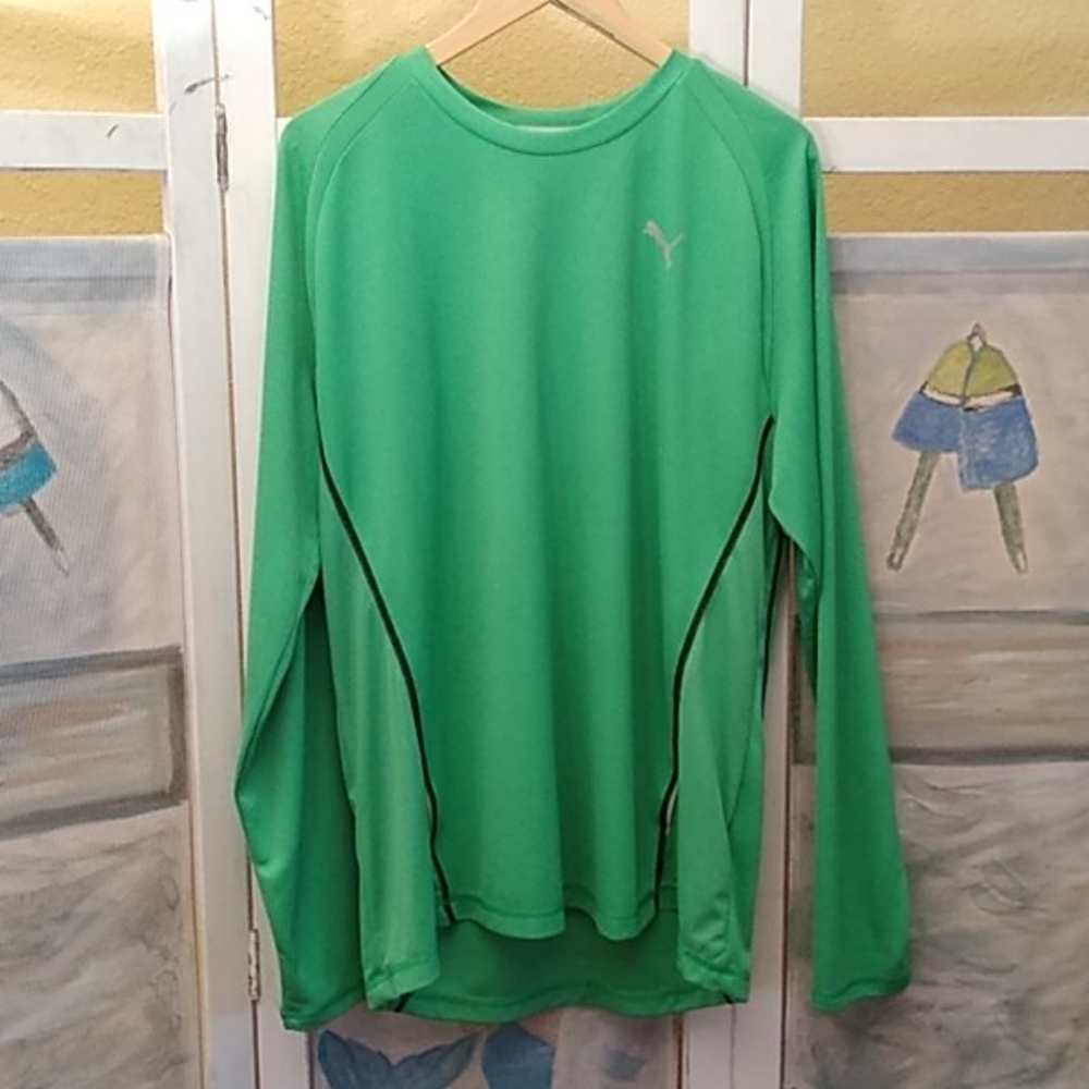 PUMA Athletic Jersey...